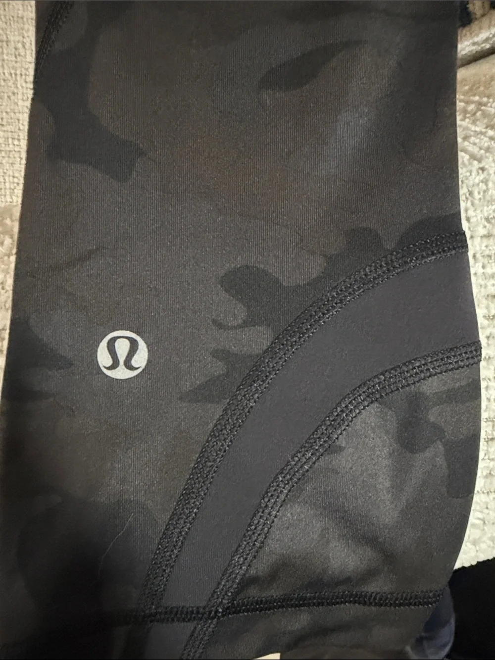 lululemon athletica euc hardly